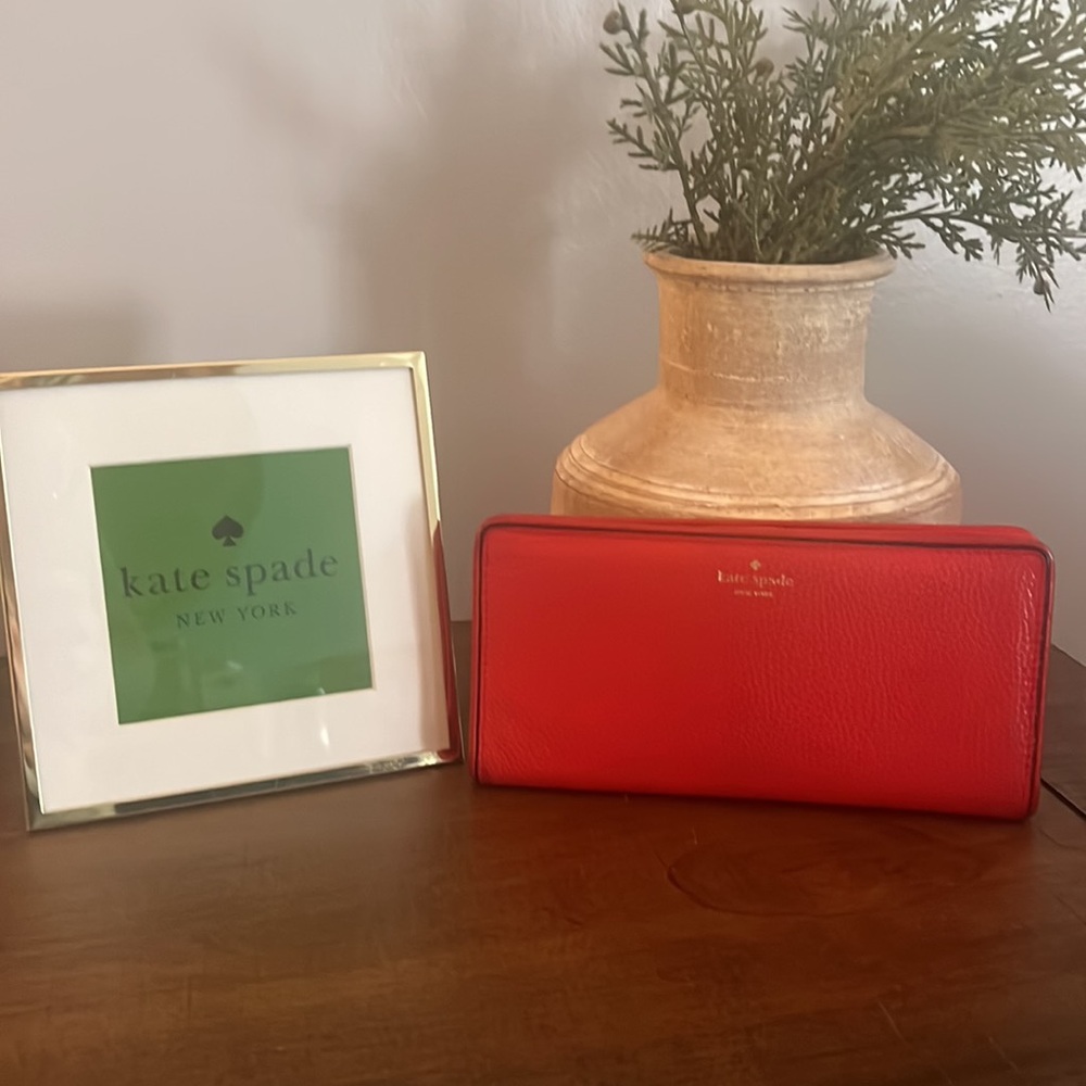 Kate Spade Mulberry Wallet